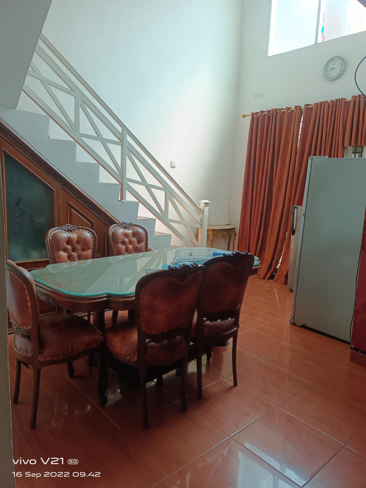 Rumah Disewakan Furnished di Cluster Meadow Green Lippo Cikarang 